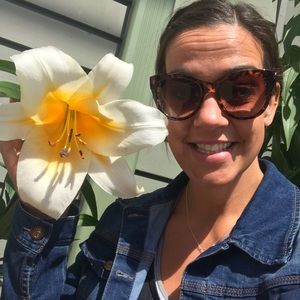 Meet your Posher, Danielle